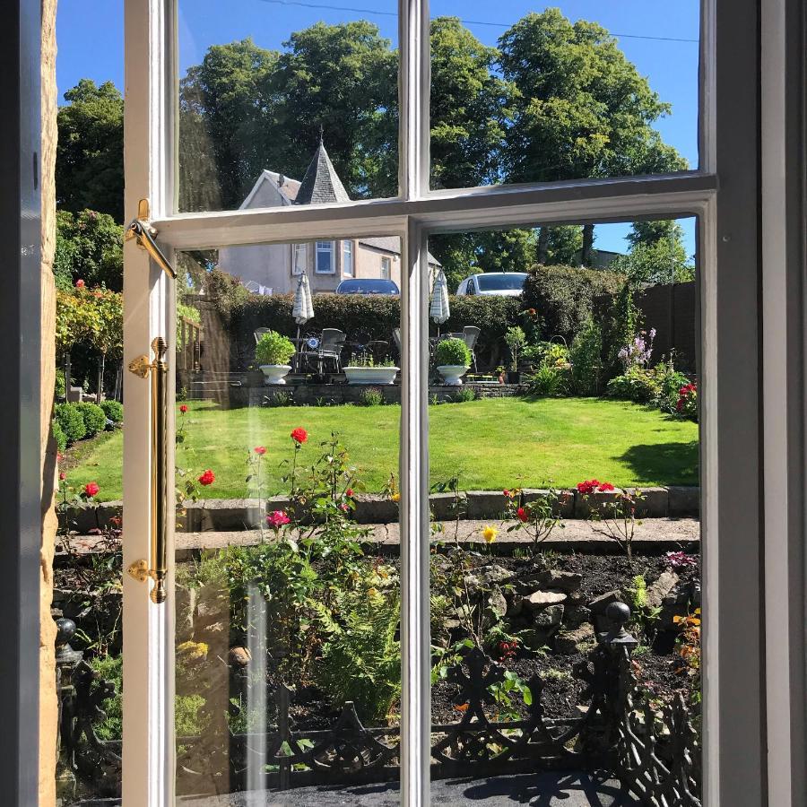 Leven House Bed And Breakfast Crieff Εξωτερικό φωτογραφία