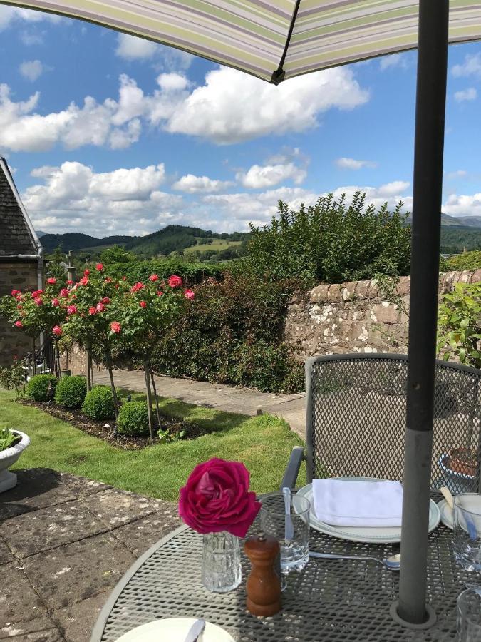 Leven House Bed And Breakfast Crieff Εξωτερικό φωτογραφία