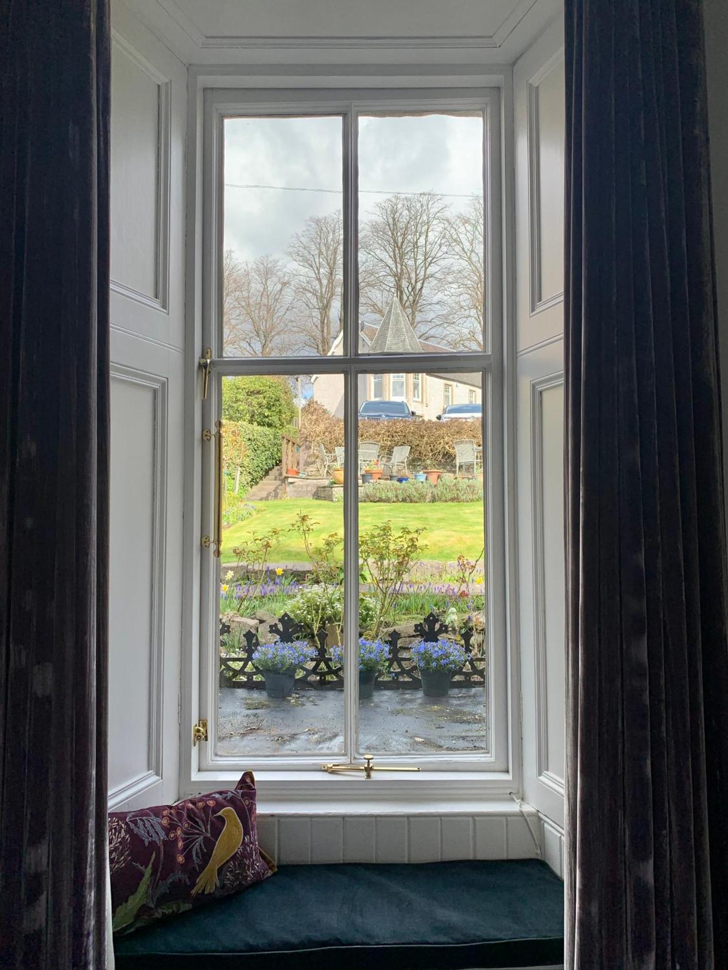 Leven House Bed And Breakfast Crieff Εξωτερικό φωτογραφία