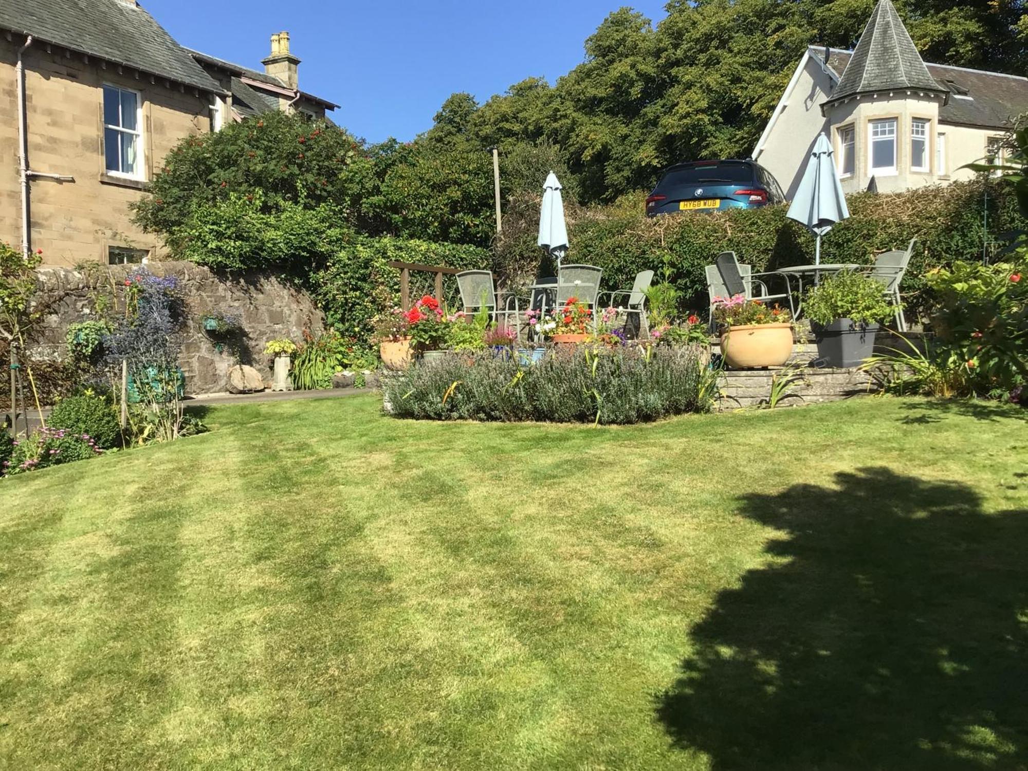 Leven House Bed And Breakfast Crieff Εξωτερικό φωτογραφία